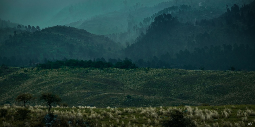 "paisaje serrano VI" de Javier Crembil