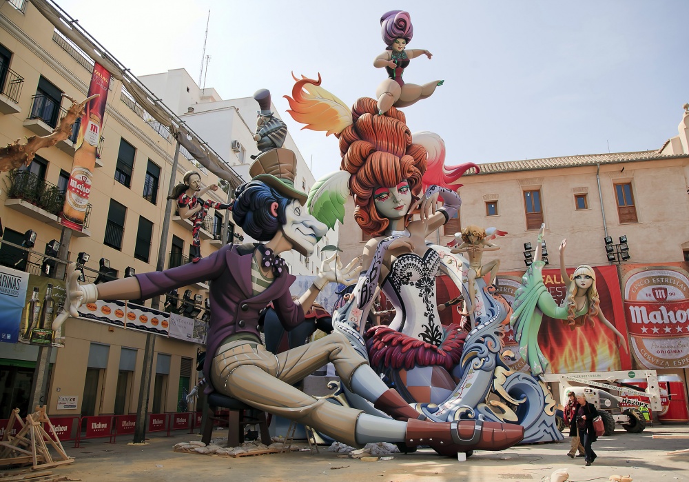 "Fallas en Valencia" de Angel Ros Die