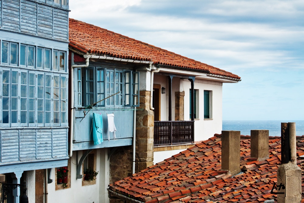 "Lastres (Asturias)" de Angel Triana