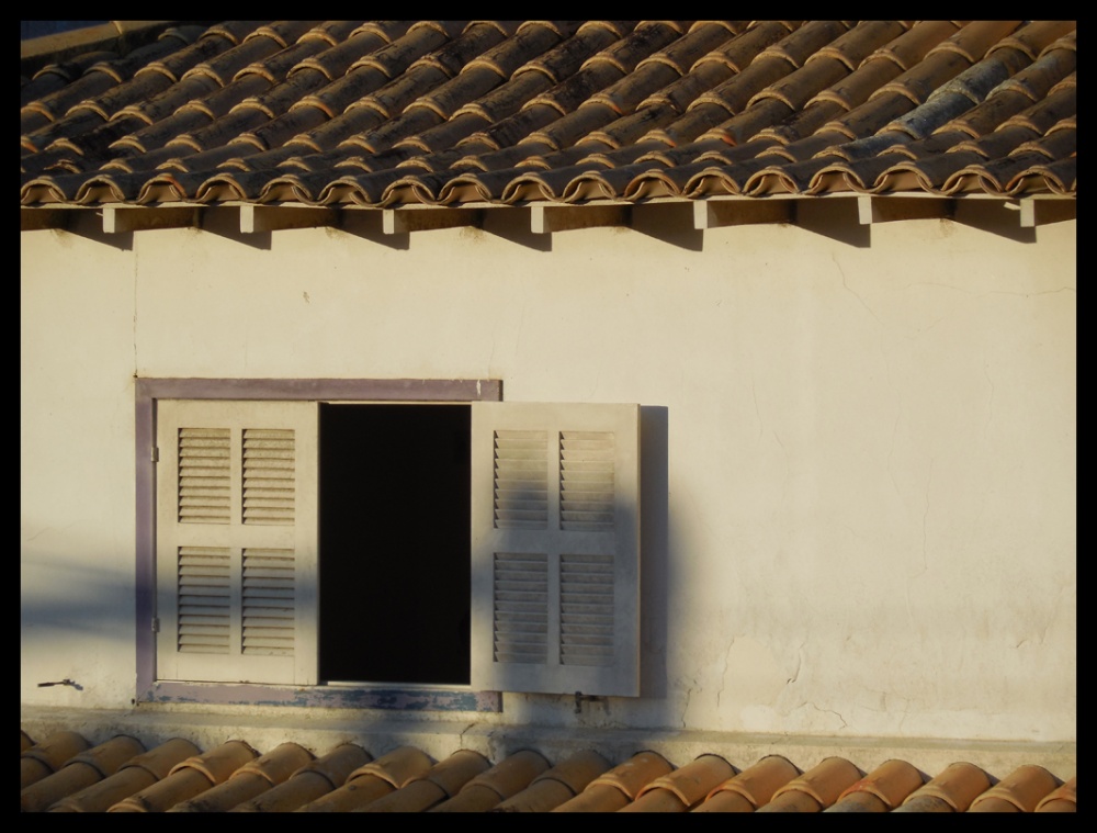 "La ventana abierta" de Ricardo H. Molinelli