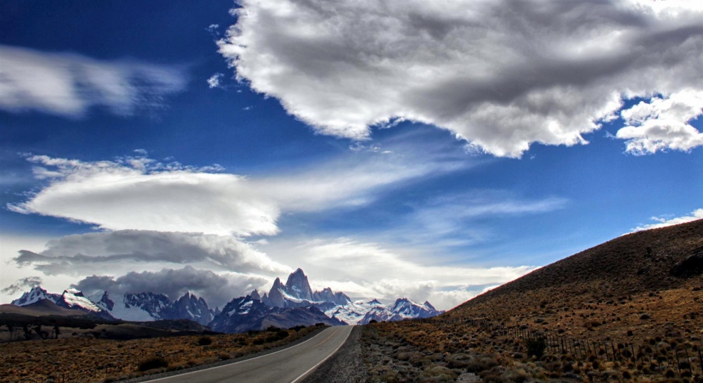 "Y un da volv a El Chaltn..." de Mario Abad