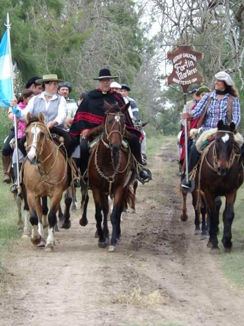 "Solidaridad al trotecito" de Jorge Buratti