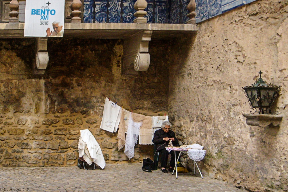 "La bordadora" de Angel De Pascalis