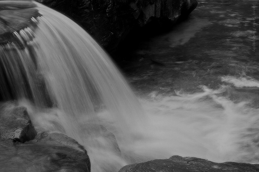 "Fuente de Vida" de Jonny Santo