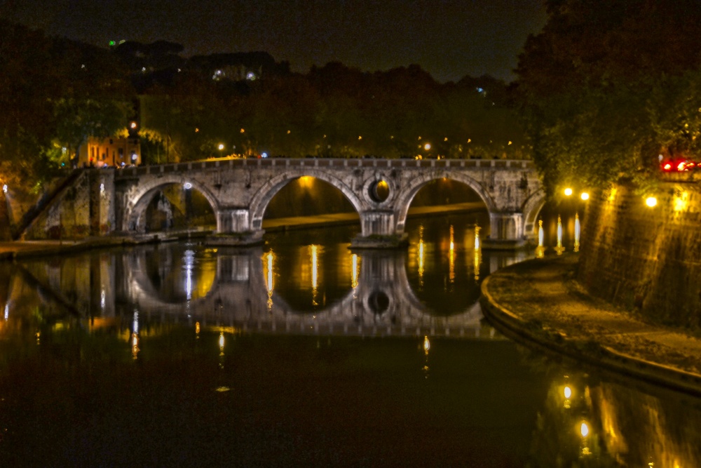 "Reflejos nocturnos" de Carlos D. Cristina Miguel