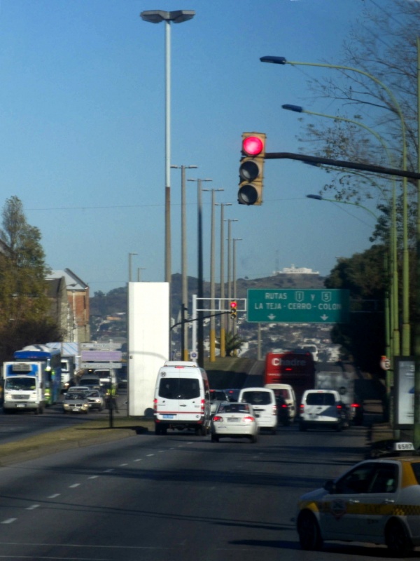 "`...por las calles de Montevideo`" de Juan Fco. Fernndez