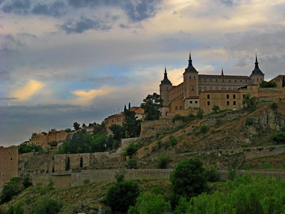 "La fortaleza" de Carlos D. Cristina Miguel