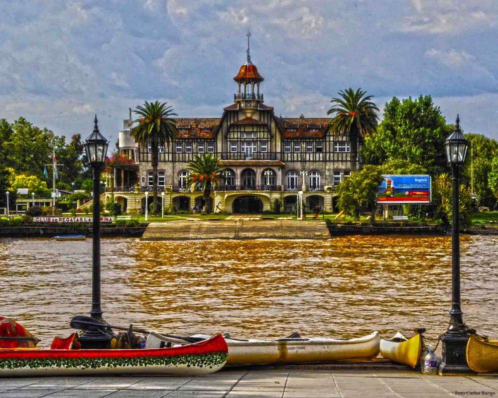 "Tigre en colores" de Carlos Rango