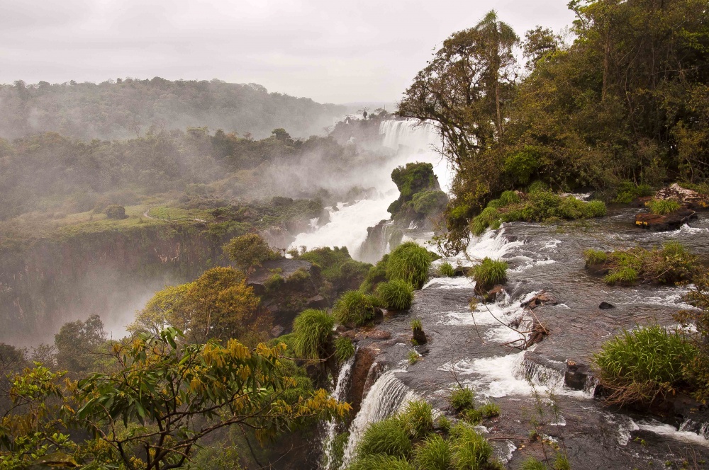 "majestuosas cataratas" de Mirta de Arimatea