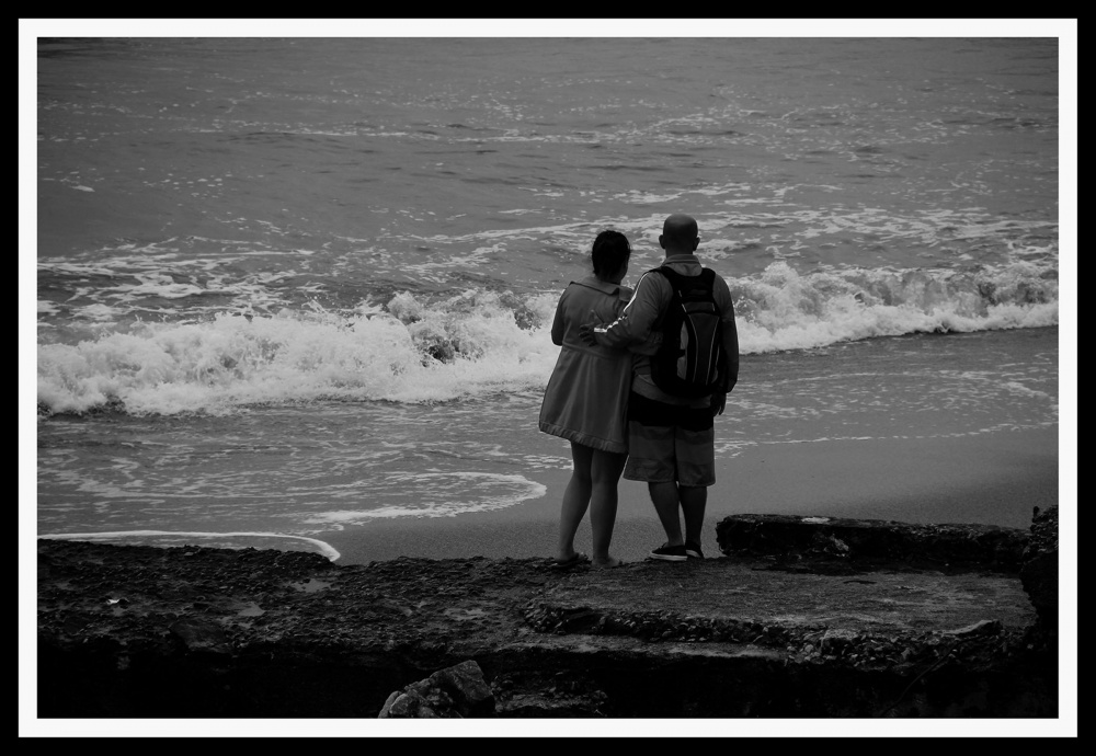 "LUNAAAAA DE MIEEEEL EN LA PLAYA!!!" de Maria Eugenia Cailly (euge)