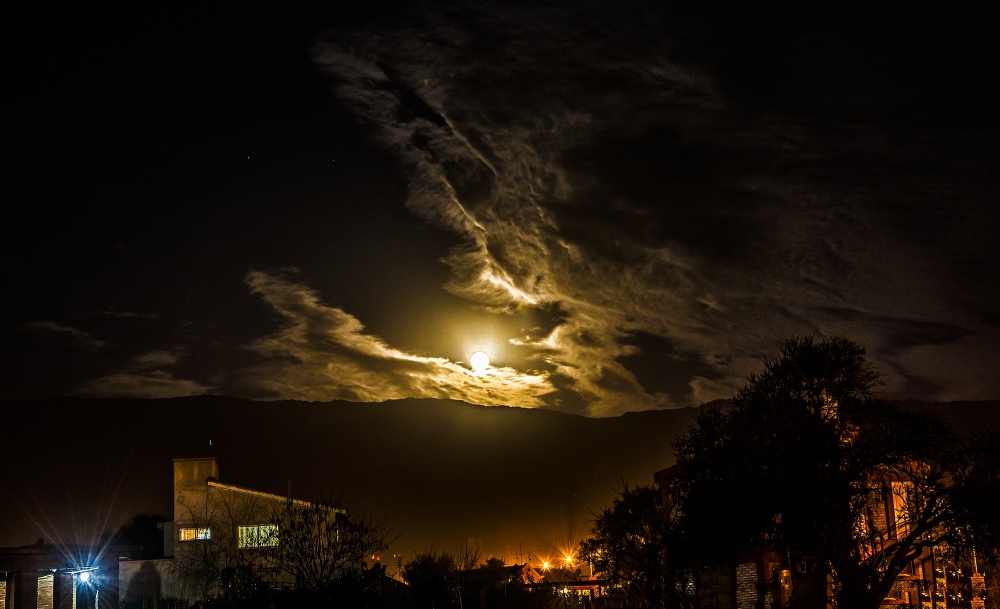 "luna en Merlo" de Jose Luis Anania