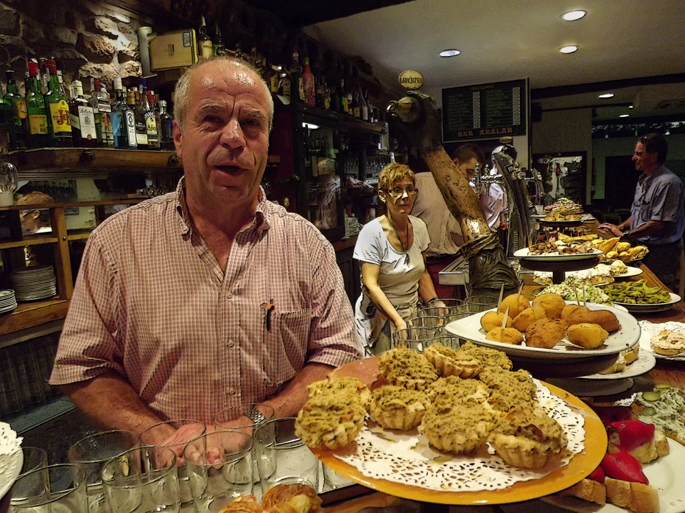 "De tapas en San Sebastian" de Ricardo S. Spinetto