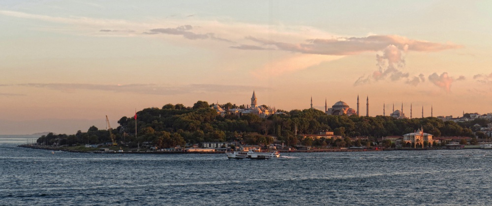 "El cuerno de oro Estambul Turquia" de Manuel Raul Pantin Rivero