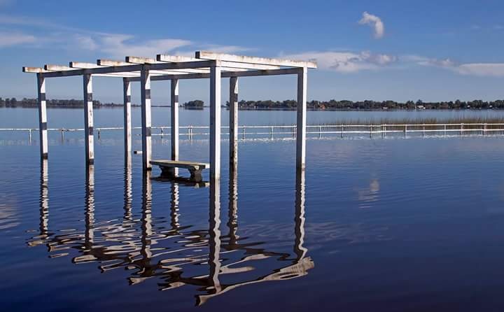 "Inundaciones" de Edith Polverini