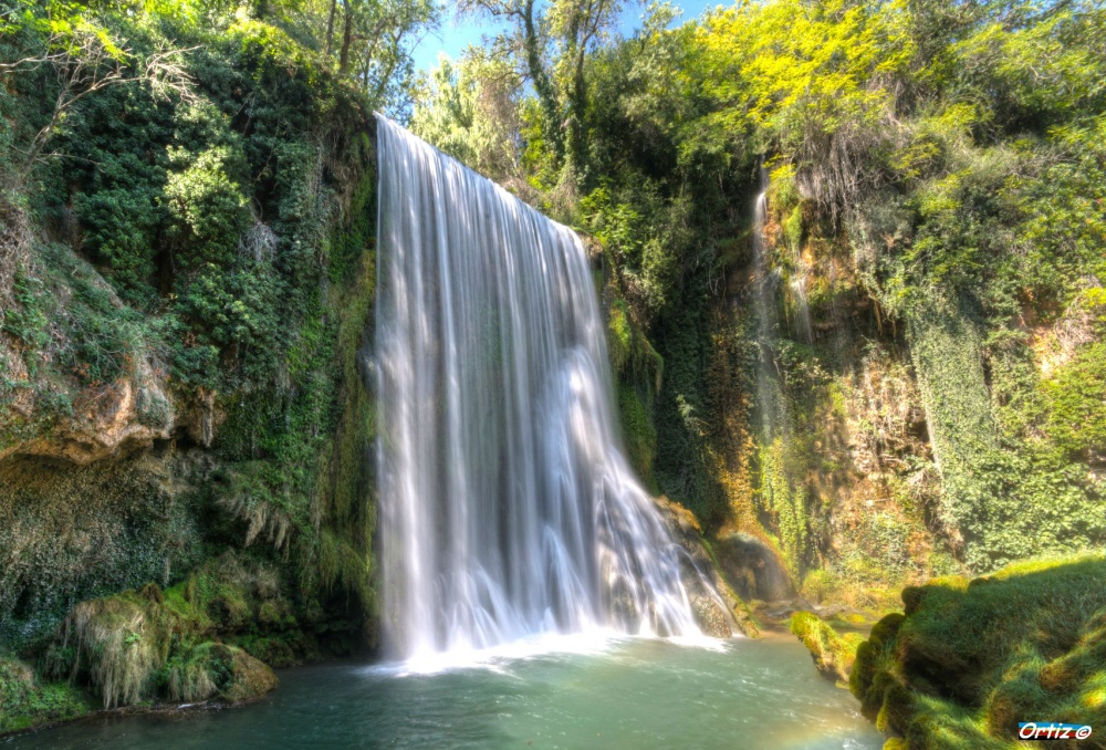 "Cortina de agua" de Zeus Ortiz