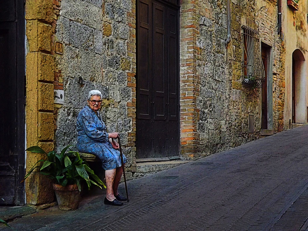 "Calle de Siena, Italia" de Ricardo S. Spinetto