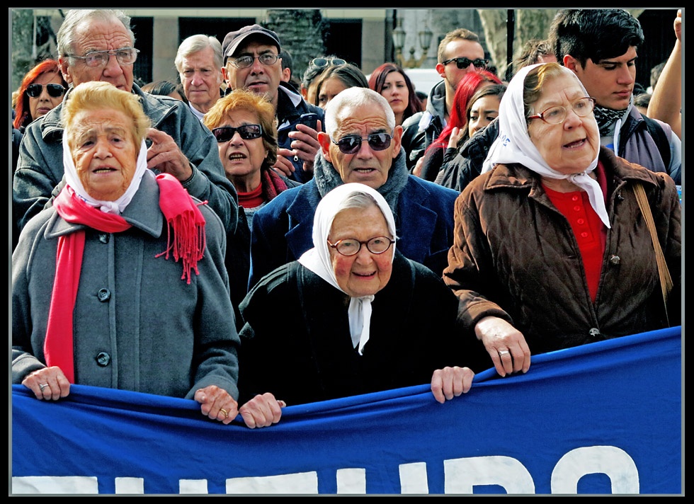 "La marcha constante" de Jorge Vicente Molinari