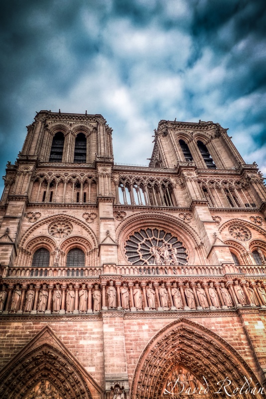 "Cathdrale Notre Dame de Paris" de David Roldn