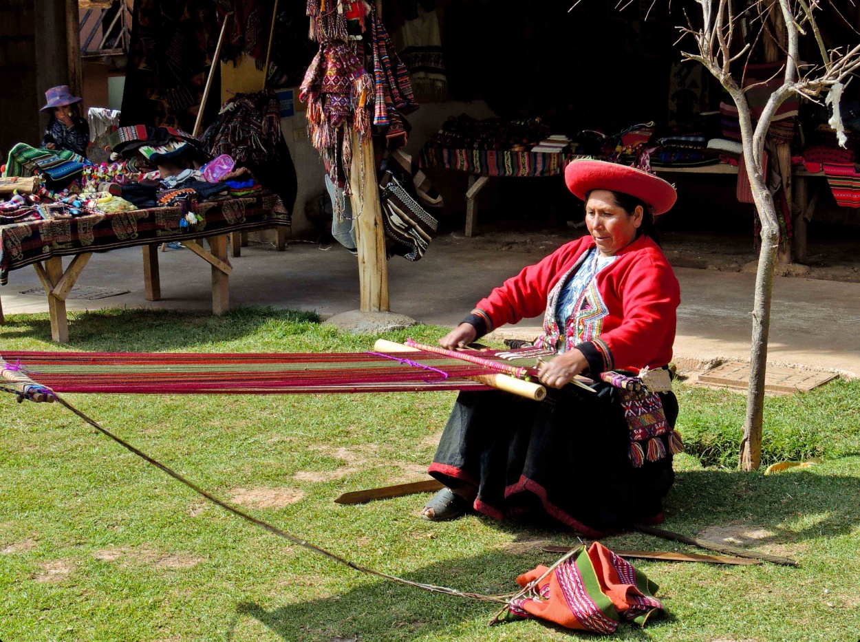 "Tejedora (Peru)" de Ricardo Lagrange