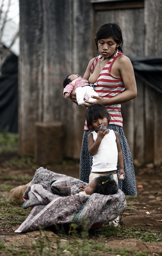 "Aldea Guarani en Misiones" de Pablo Rodriguez Merkel