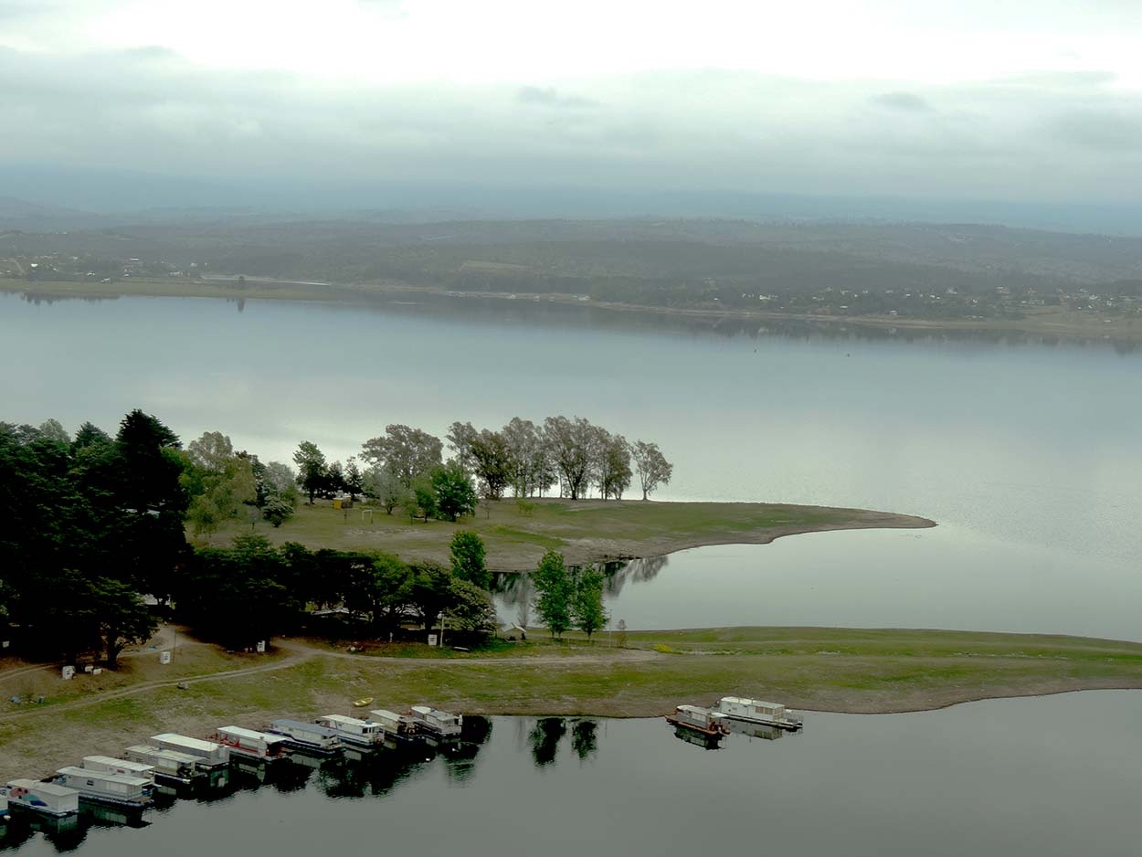 "Embalse" de Ana Maria Real