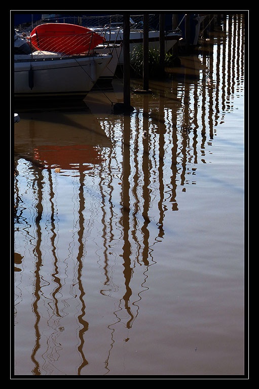 "Reflejos en el Ro" de Mascarenhas Cmara. Juan de Brito