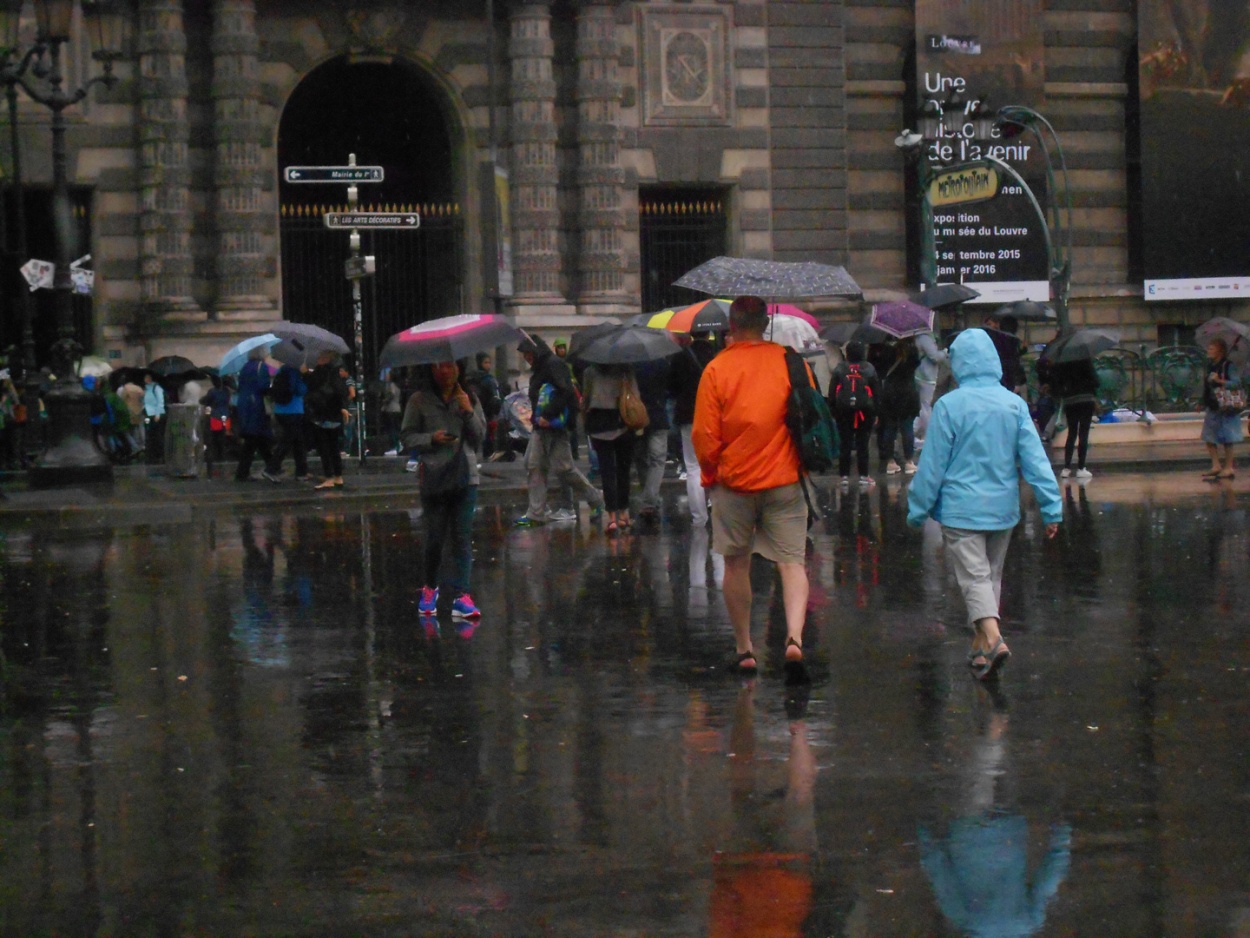 "Lluvia en Plaza Vendome, Pars" de Ricardo S. Spinetto