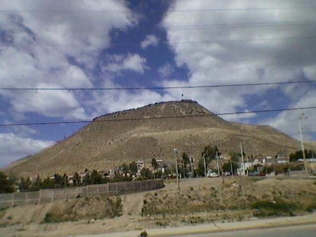 "Cerros" de Isabel Corbera