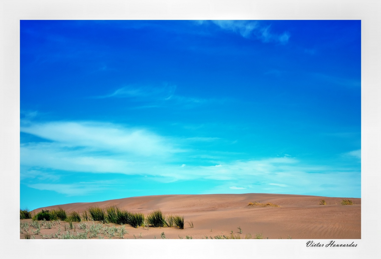 "MEDANOS" de Victor Houvardas