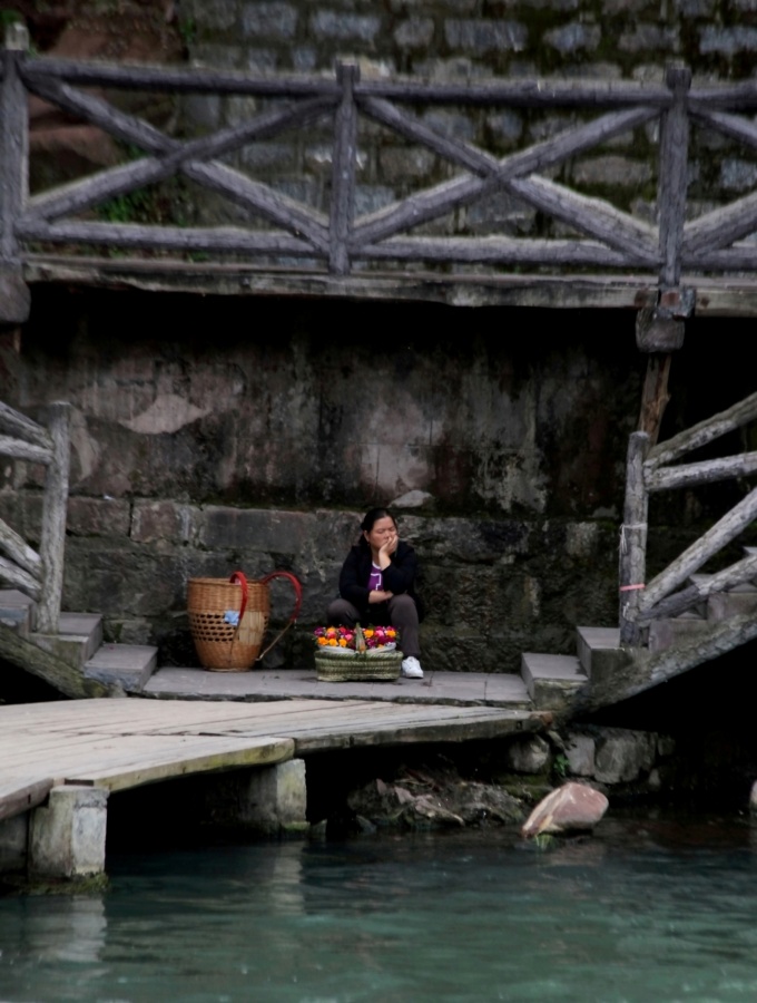 "Florista descansando." de Francisco Luis Azpiroz Costa