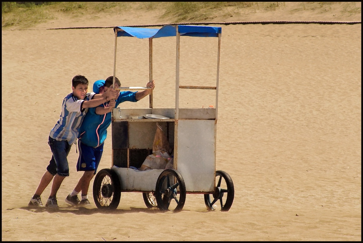 "`CHIRINGO MOVIL`" de Cristian de Los Rios