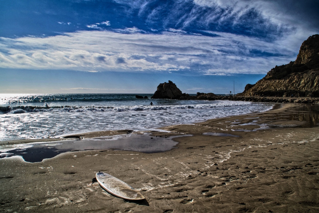 "** ARRASTRADA por LAS OLAS **" de Antonio Snchez Gamas (cuky A. S. G. )