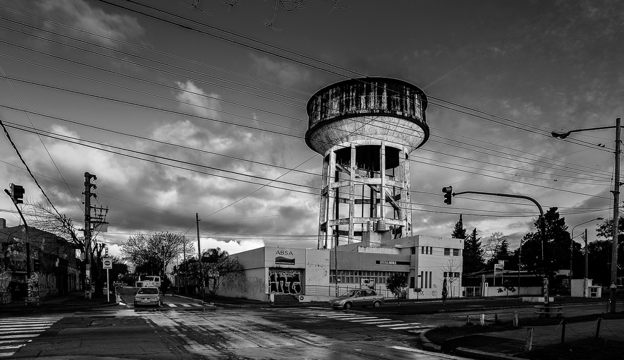 "Tanque de Merlo" de Andres Gimenez