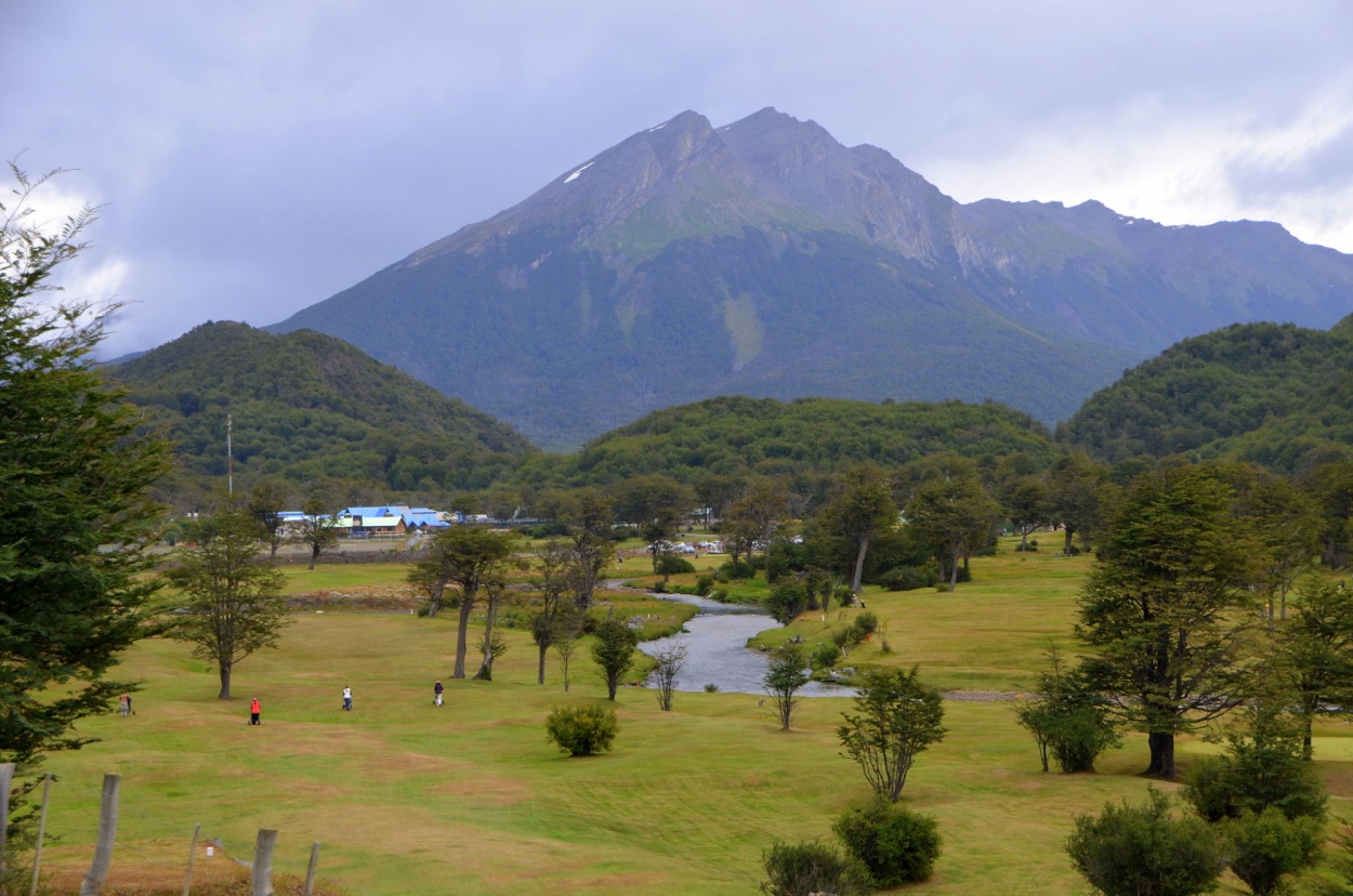 "Golf Club Ushuaia" de Jose Torino