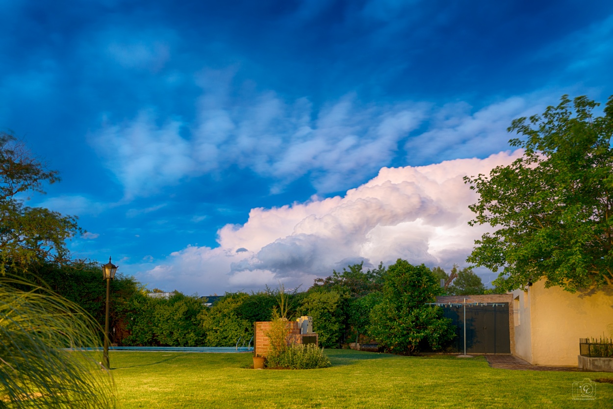 "Atardecer HDR" de Carlos Larandaburu