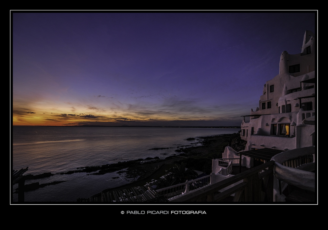 "Atardecer en Casa Pueblo" de Pablo Picardi