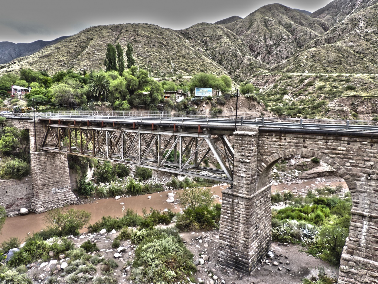 "`Cacheuta - Mendoza - Argentina" de Viviana Monguillot Silba