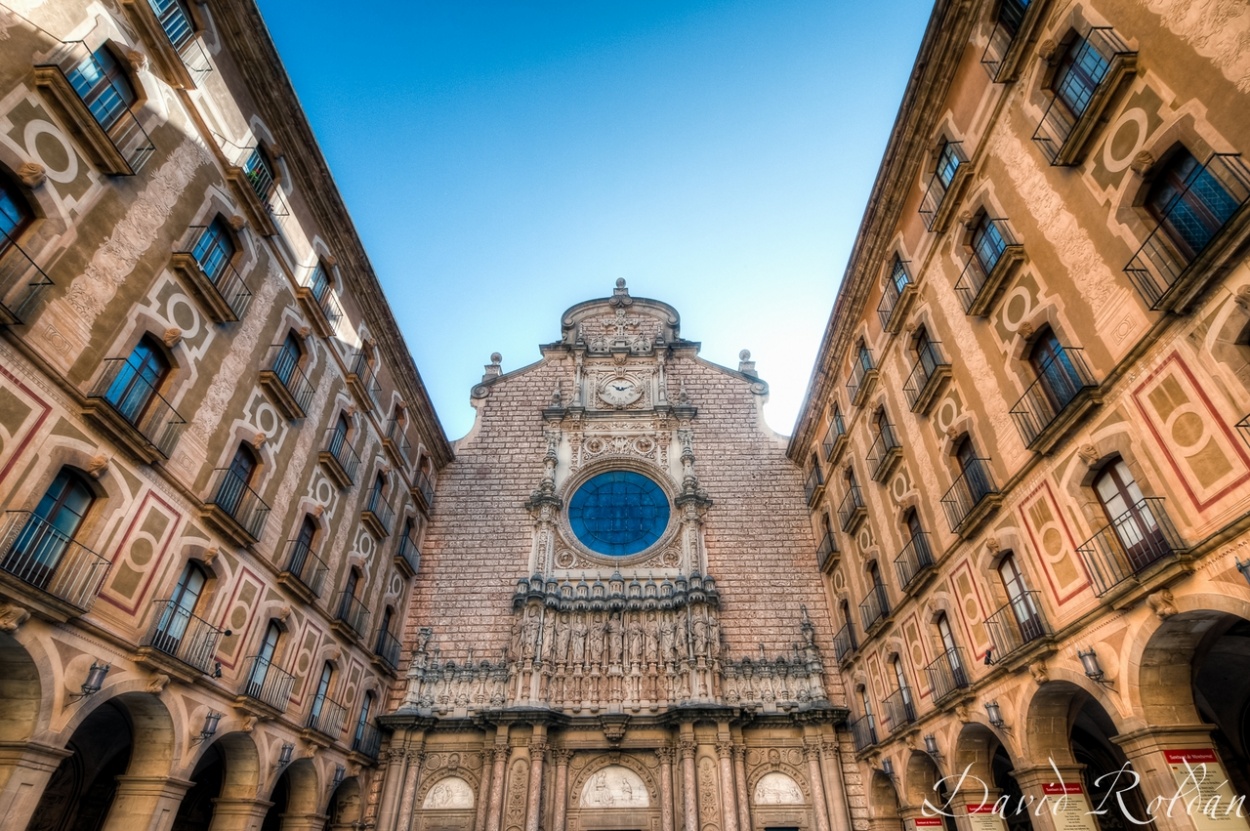 "Monestir de Montserrat" de David Roldn