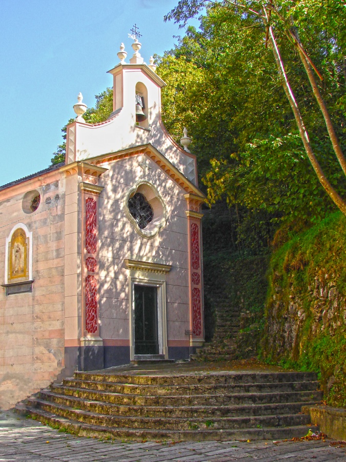 "Capillita en la Liguria" de Edith Polverini