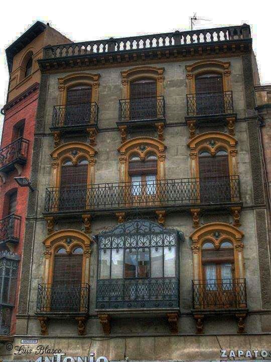 "Balcones" de Luis Blasco Martin