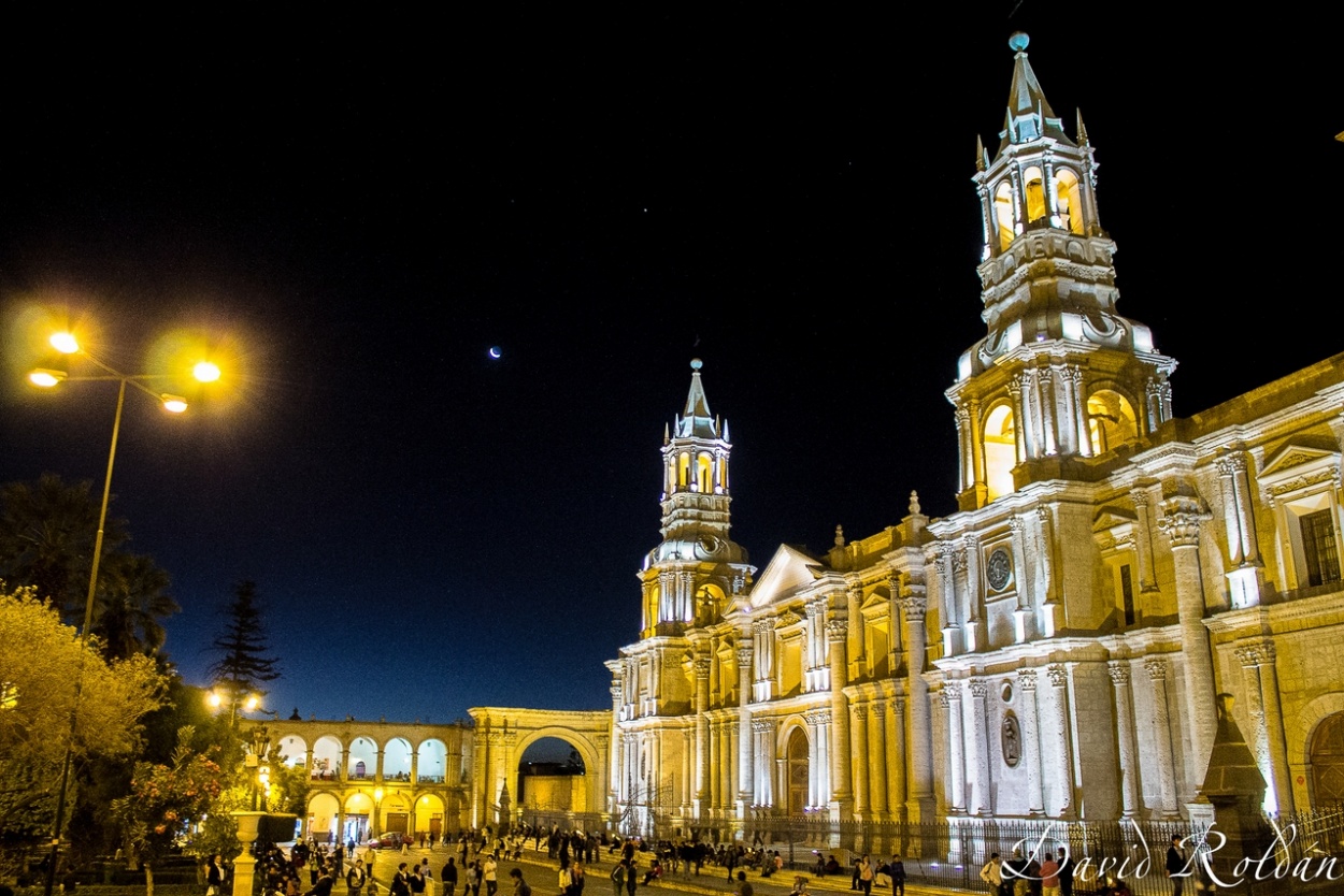 "Arequipa at night" de David Roldn