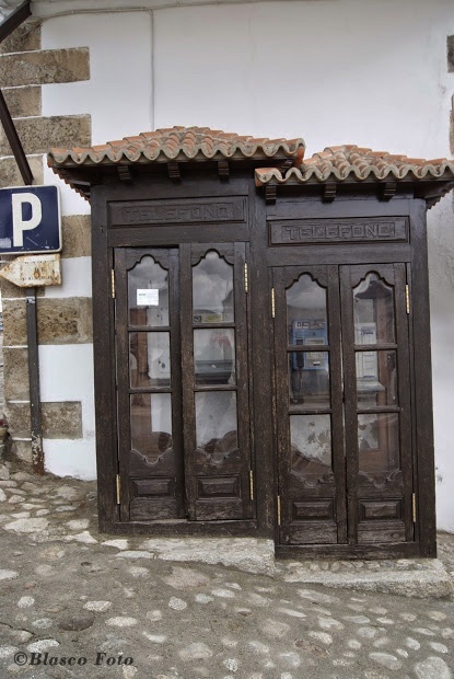 "Cabinas de telfono" de Luis Blasco Martin