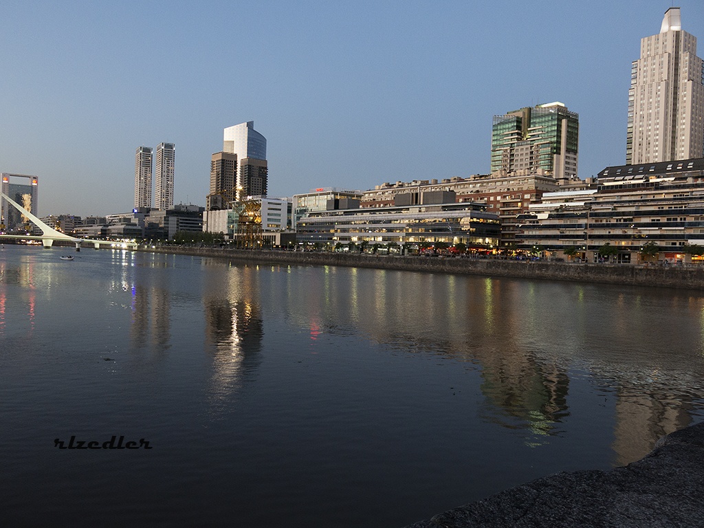 "Reflejos" de Ricardo Luis Zedler