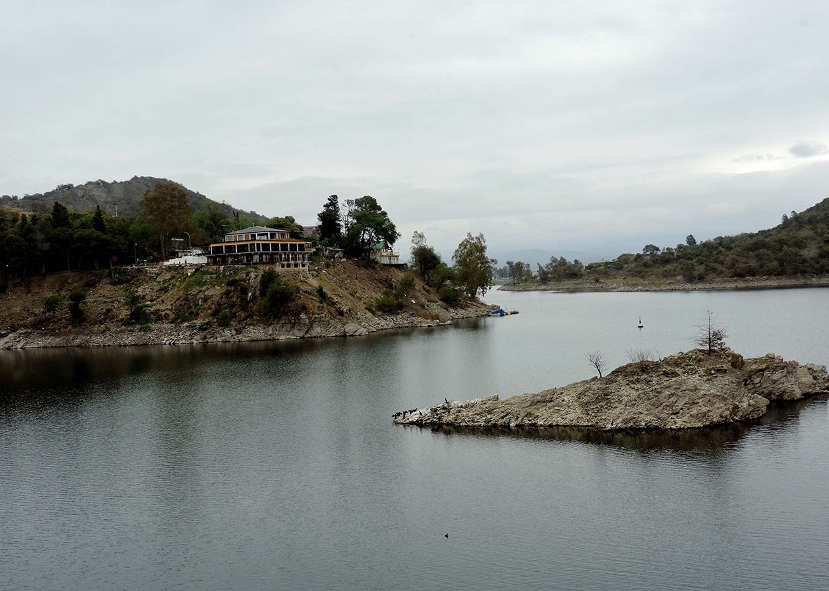 "Embalse Los Molinos" de Ana Maria Real