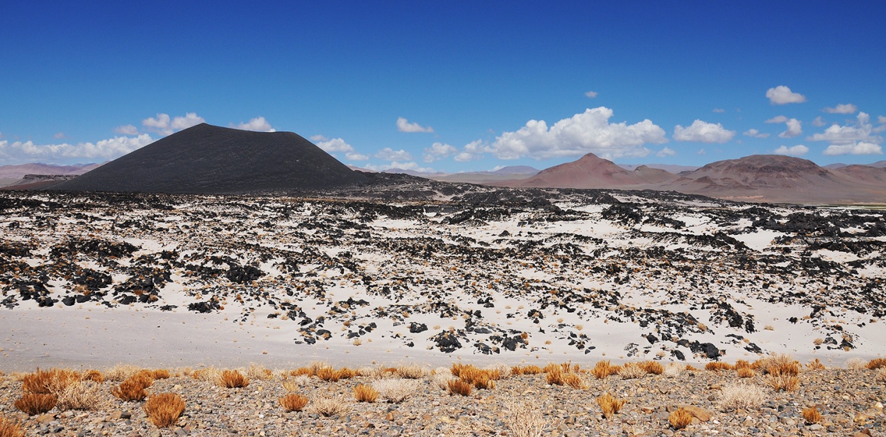 "Antofagasta de la sierra" de Edith Polverini