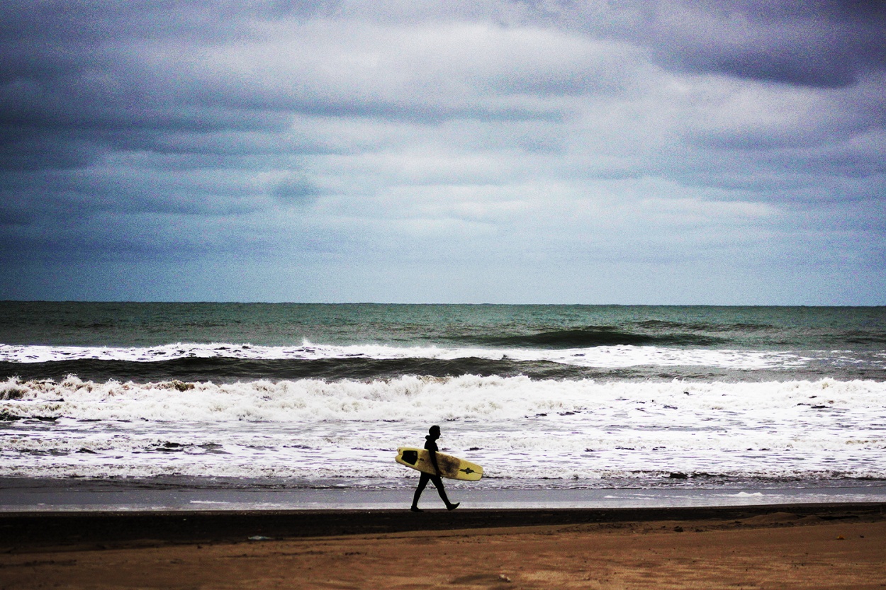 "Da de frio en la playa" de Sebastian Maldonado