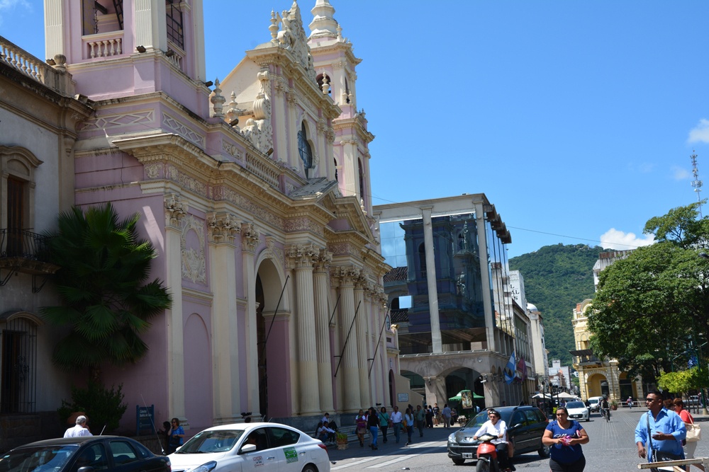 "de la catedral de salta" de Ricardo Clodomiro Torres