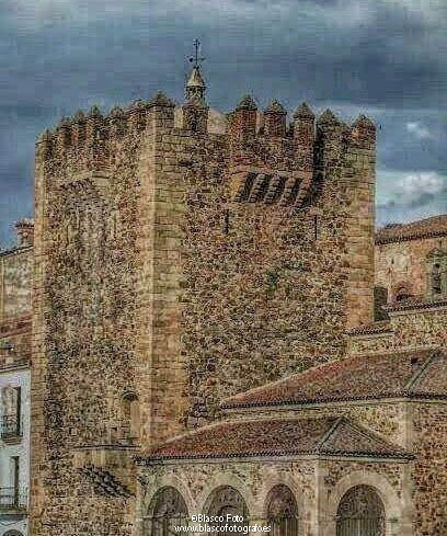 "Torre de Bujaco, Cceres" de Luis Blasco Martin
