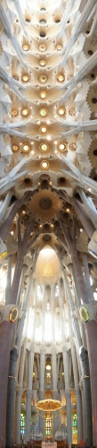 "Gaudi...el arquitecto de dios!!! Sagrada familia" de Sergio Valdez