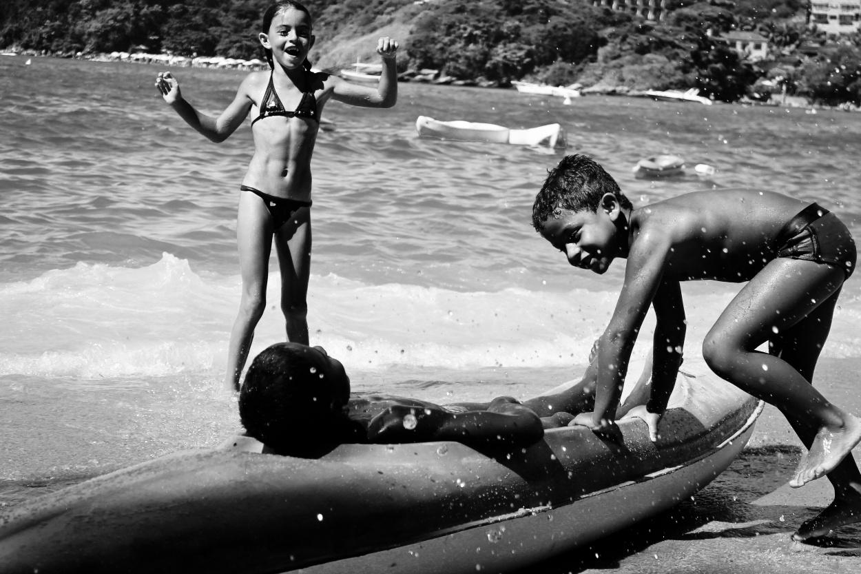 "Seguimos sonriendo en la costa atlantica" de Rodrigo Andrs Godoy